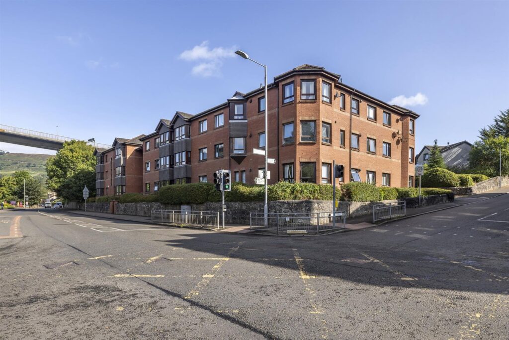 Barclay Court, Old Kilpatrick