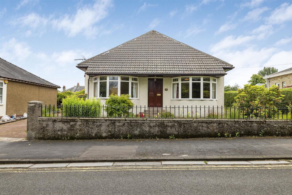 Overtoun Road, Clydebank