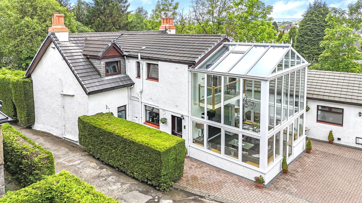 Heatherbook Cottage, Glasgow Road, Hardgate Elevate Property Services