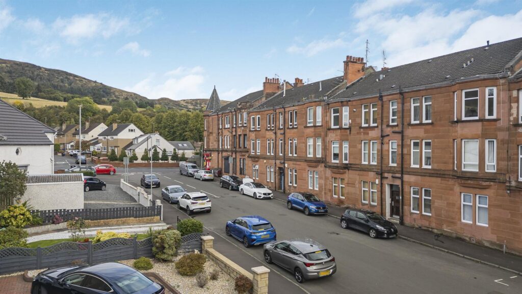 Gavinburn Place, Old Kilpatrick