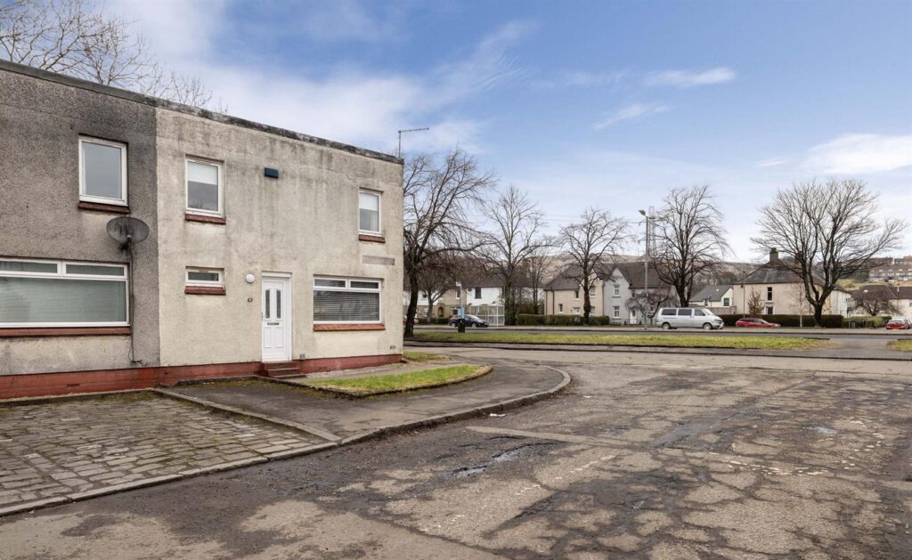 Kingston Place, Clydebank