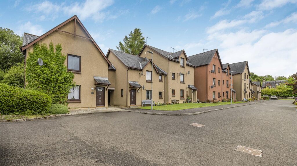 Craigard Road, Callander