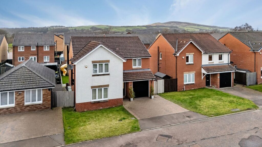 Glentanar Crescent, Dumbarton