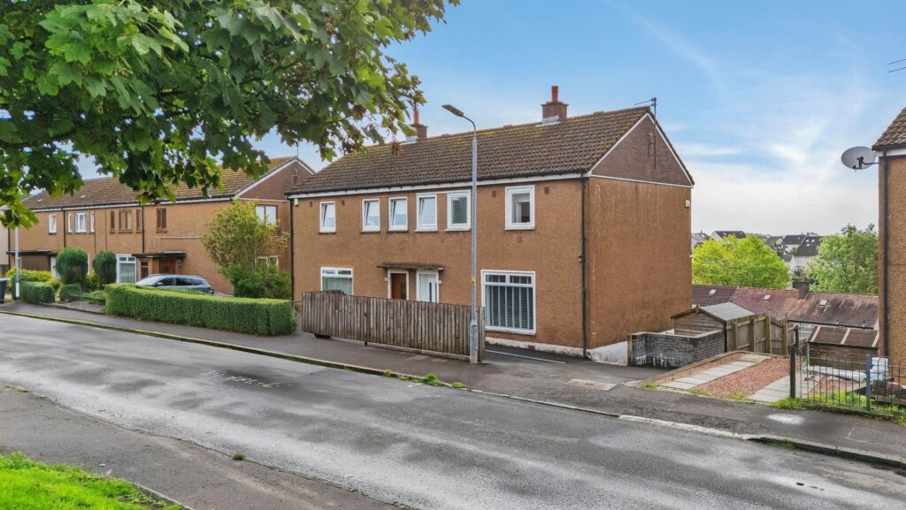 Gilmour Avenue, Hardgate, Clydebank